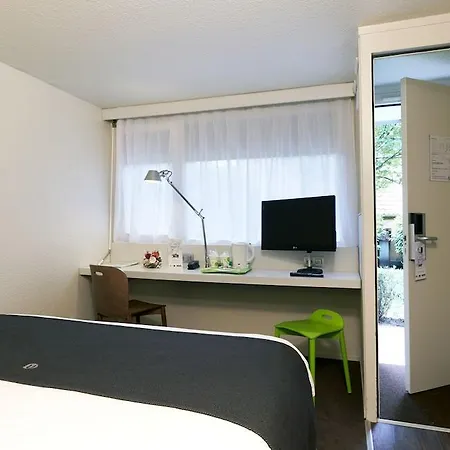 Hotel Campanile - La Croix Verte